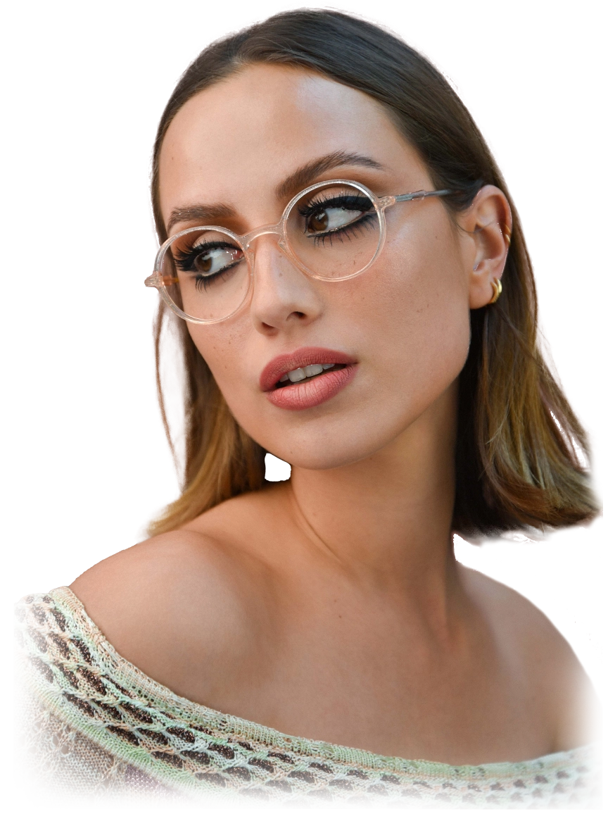 Lady wearing Caroline Abram